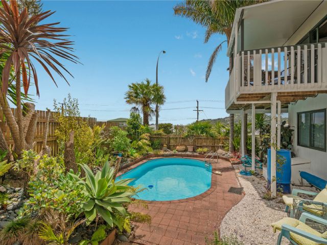 Tairua Apartment